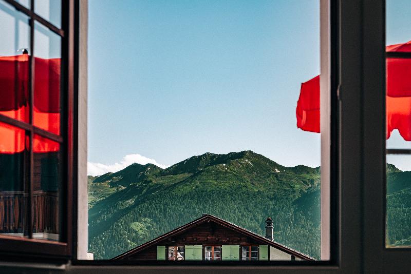 Experimental Chalet - Genel