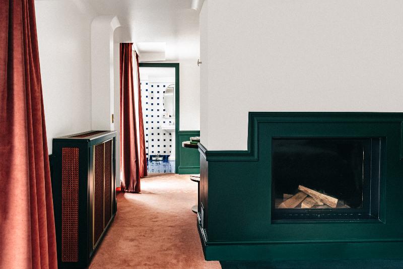 Experimental Chalet - Oda