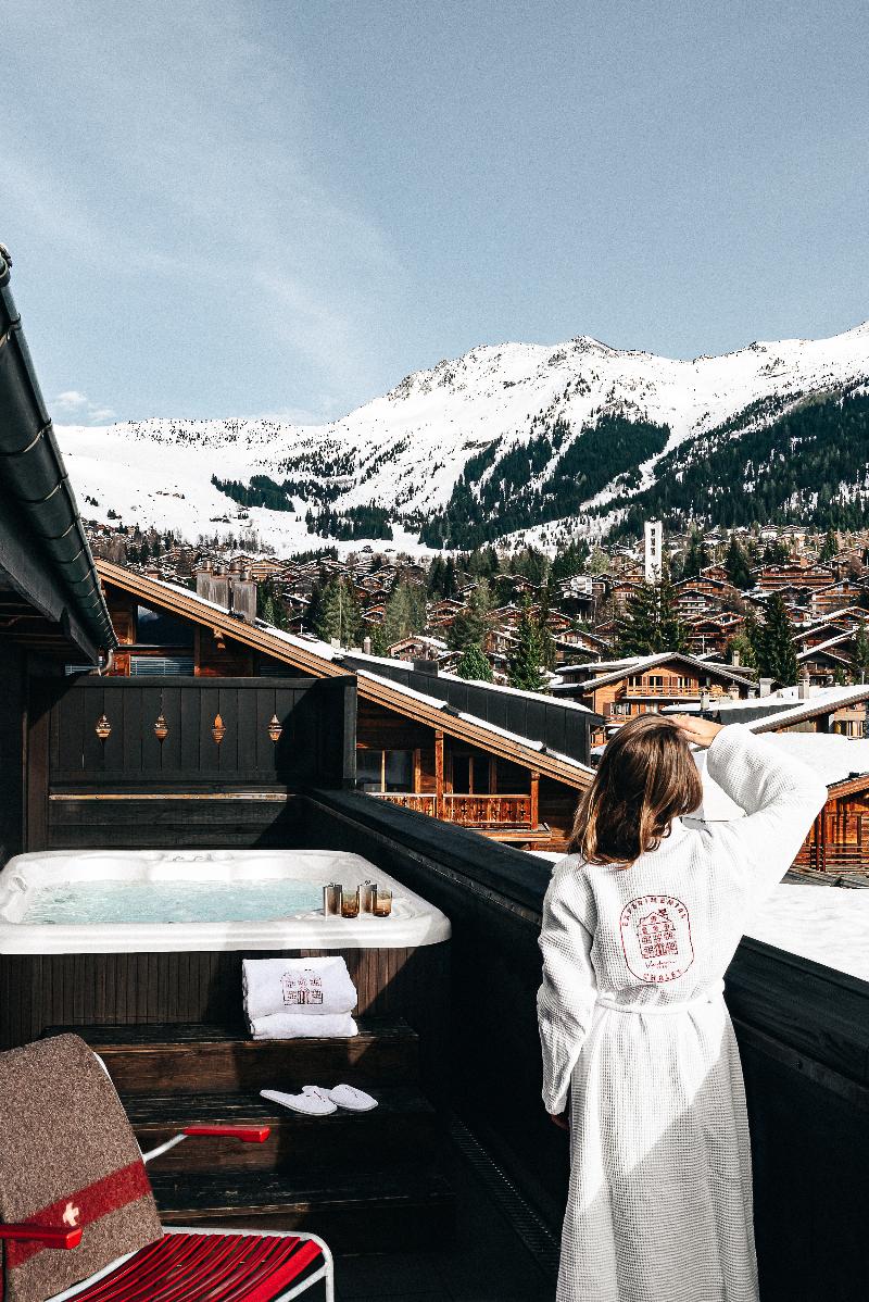 Experimental Chalet - Oda
