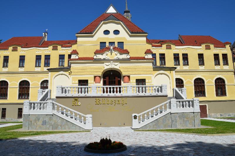 Rübezahl Marienbad Luxury Castle Hotel Golf - Genel