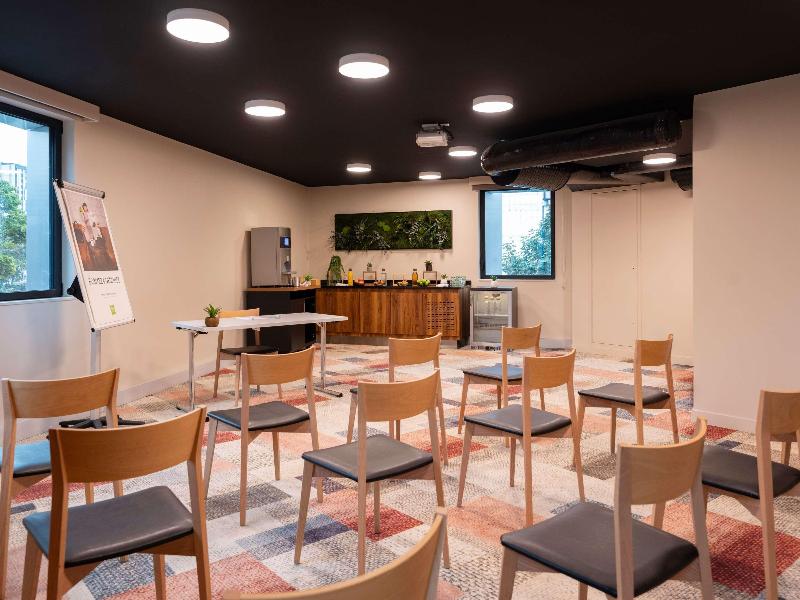 ibis Paris Meteor Avenue d'Italie - Toplantı