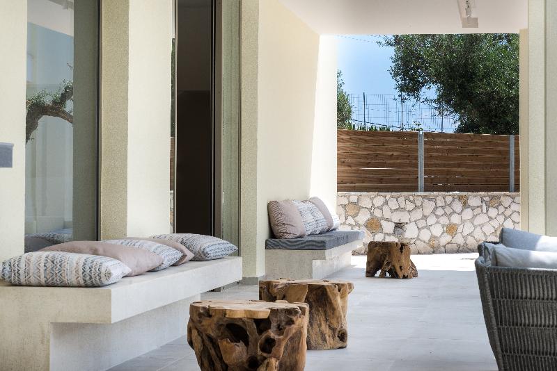 Tsamis Zante Suites - Teras