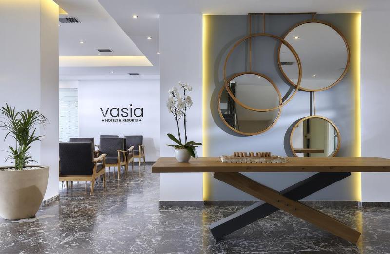 Vasia Royal Hotel - Lobi