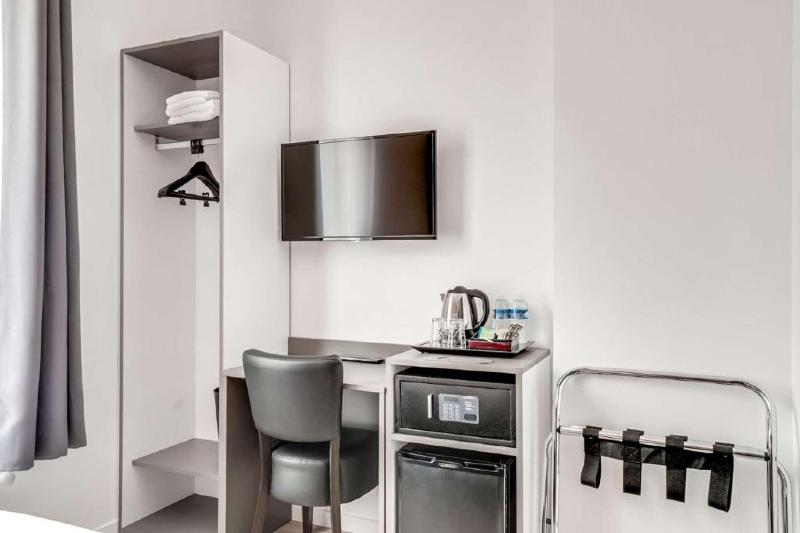 Paris Hotel Clichy - Oda