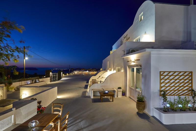 Sunset Faros - Genel