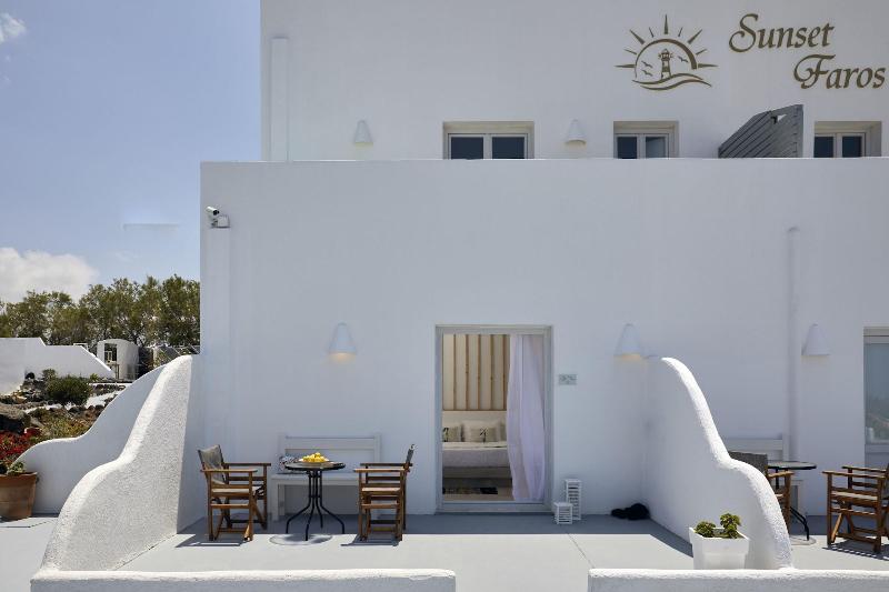 Sunset Faros - Oda