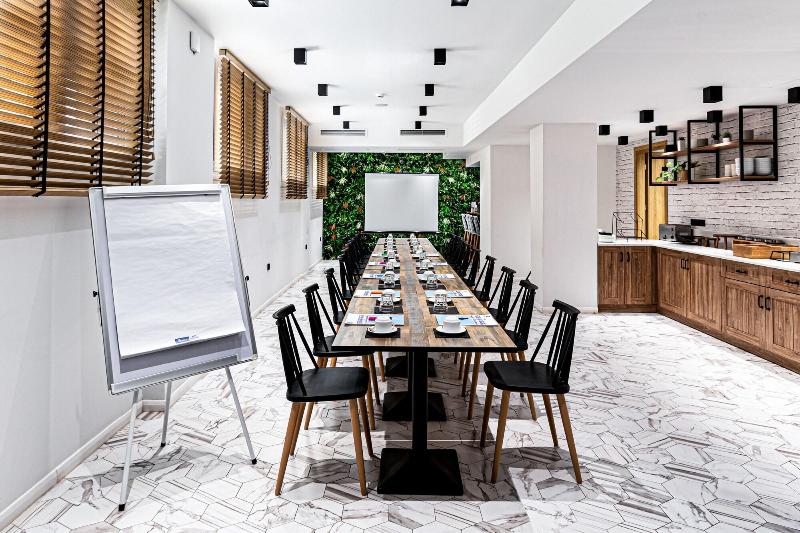 31 Doors Hotel - Toplantı