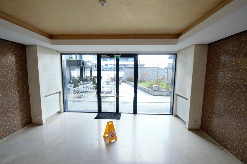 Upground Residence Apartments - Lobi
