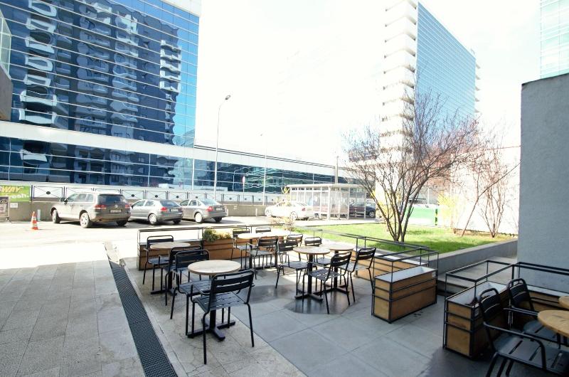 Upground Residence Apartments - Restoran