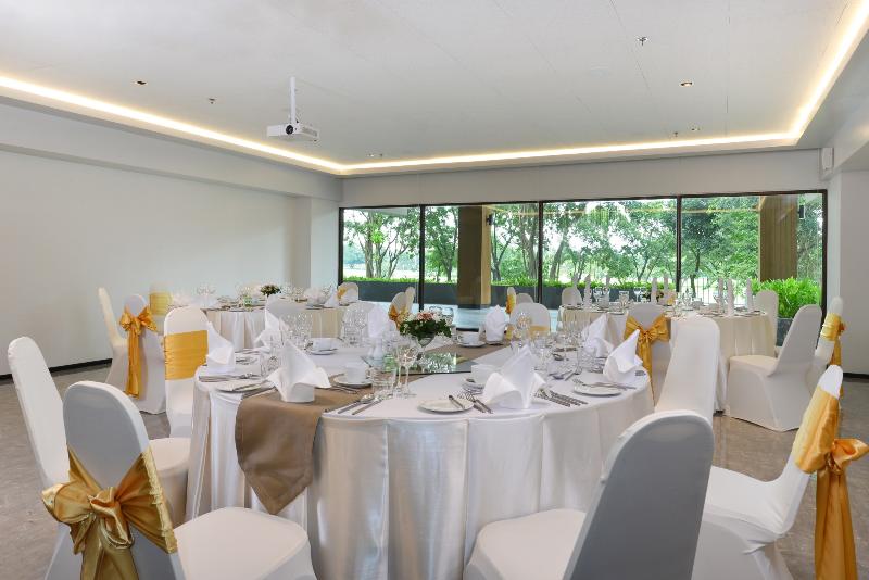 Tinidee Hotel Bangkok Golf Club - Toplantı