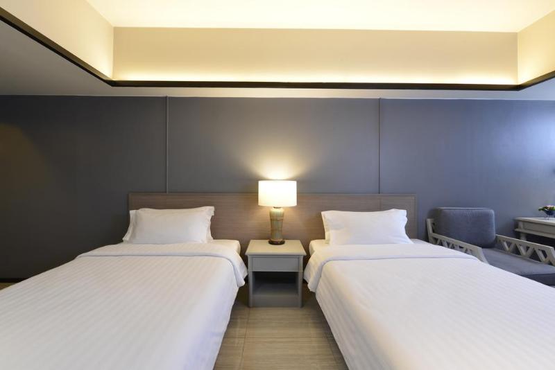 Tinidee Hotel Bangkok Golf Club - Oda