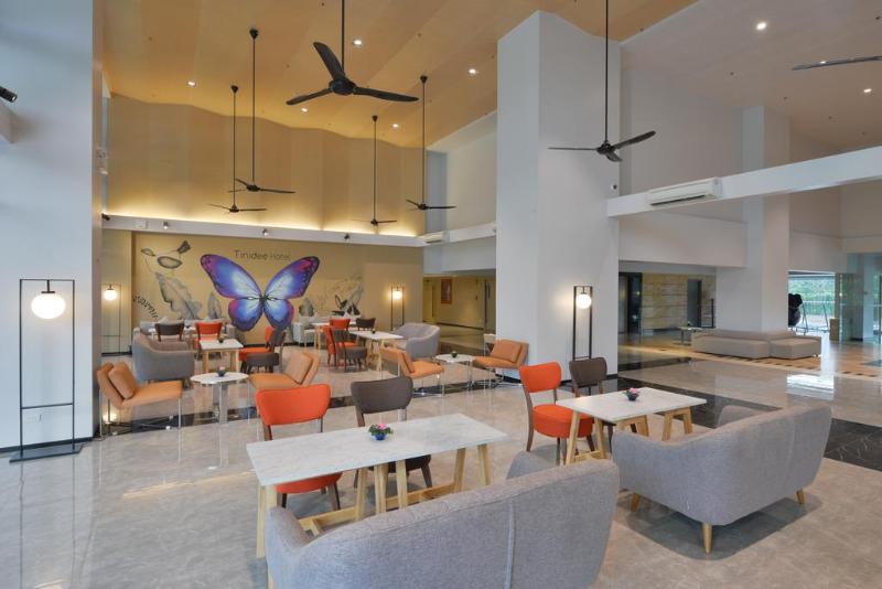Tinidee Hotel Bangkok Golf Club - Restoran