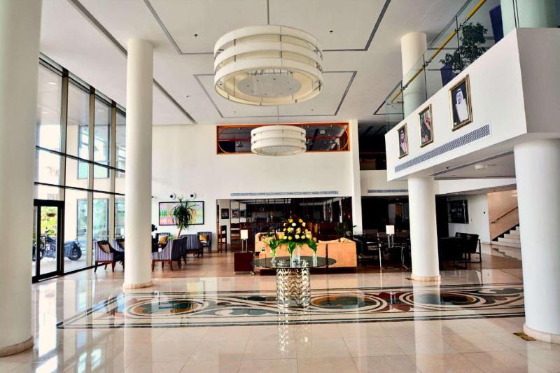 Al Reem Village Hotel - Lobi
