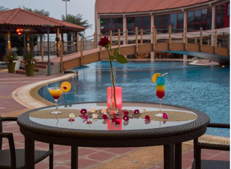 Al Reem Village Hotel - Havuz