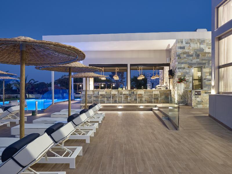 Golden Sun Resort & Spa - Bar