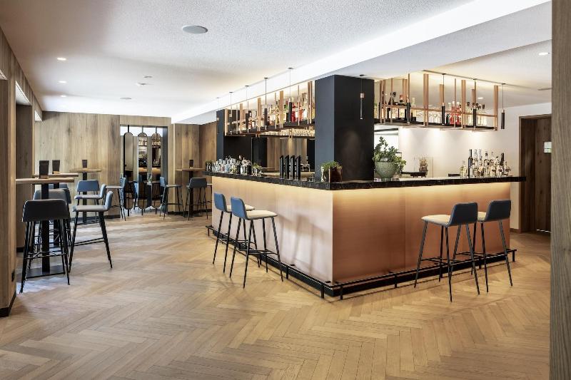 Linder - Bar