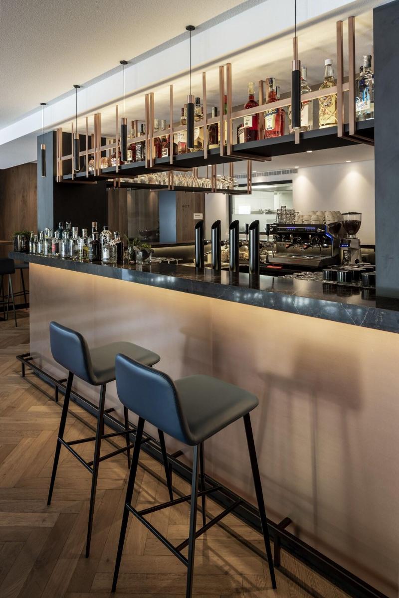 Linder - Bar