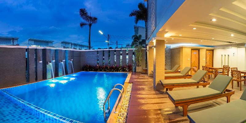 Ratana Apart-Hotel At Rassada - Havuz