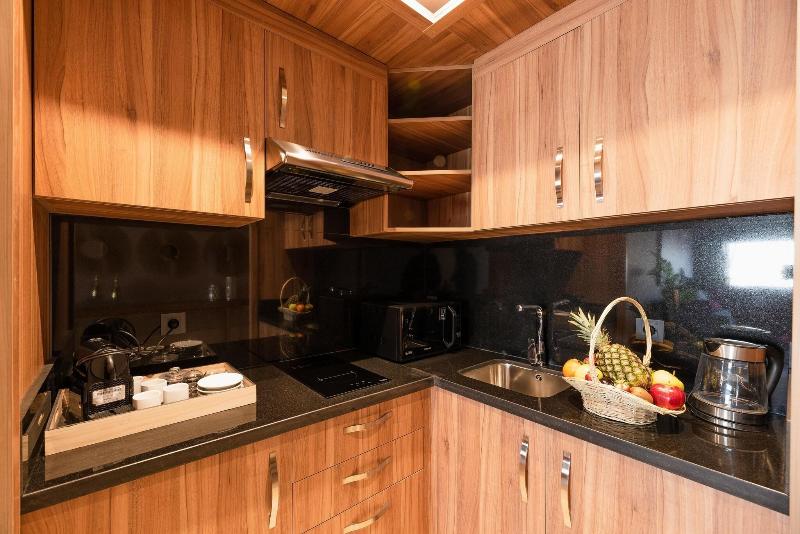 Avenue Suites & Appart Hotel Deluxe - Oda