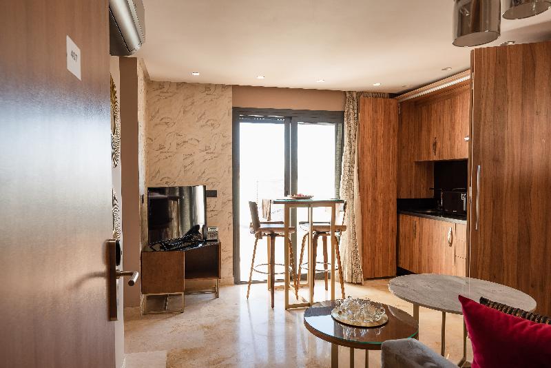 Avenue Suites & Appart Hotel Deluxe - Oda