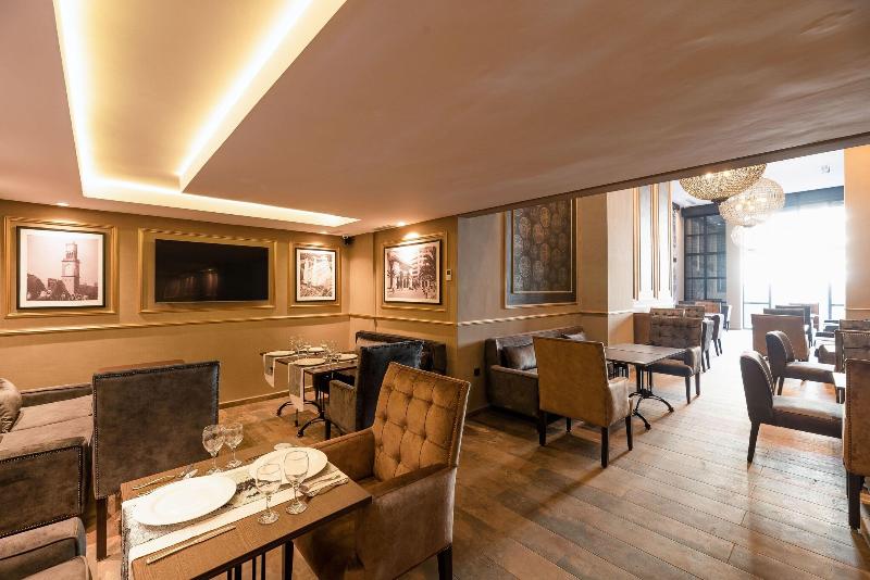 Avenue Suites & Appart Hotel Deluxe - Restoran