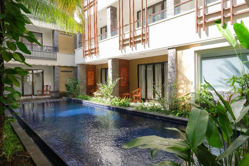 Kamarkoe Hotel Seminyak - Havuz