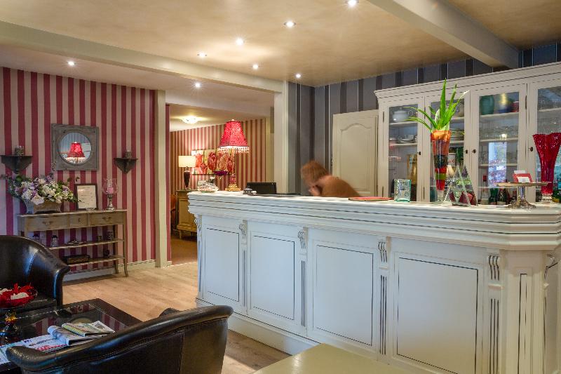 Hotel The Originals Bruay la Buissiere Le Cottage - Lobi
