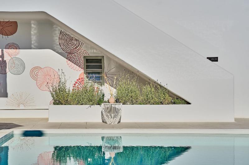 Adorno Suites Mykonos - Genel