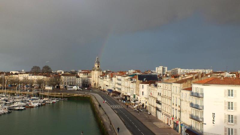 Hôtel De La Tour De Nesle - Aktivite