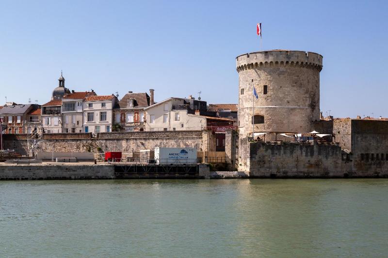 Hôtel De La Tour De Nesle - Genel