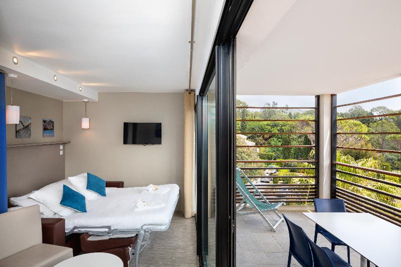 SOWELL Family Riviera - Oda