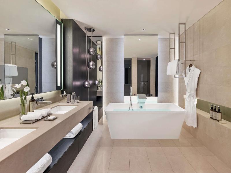 Fairmont Riyadh - Oda