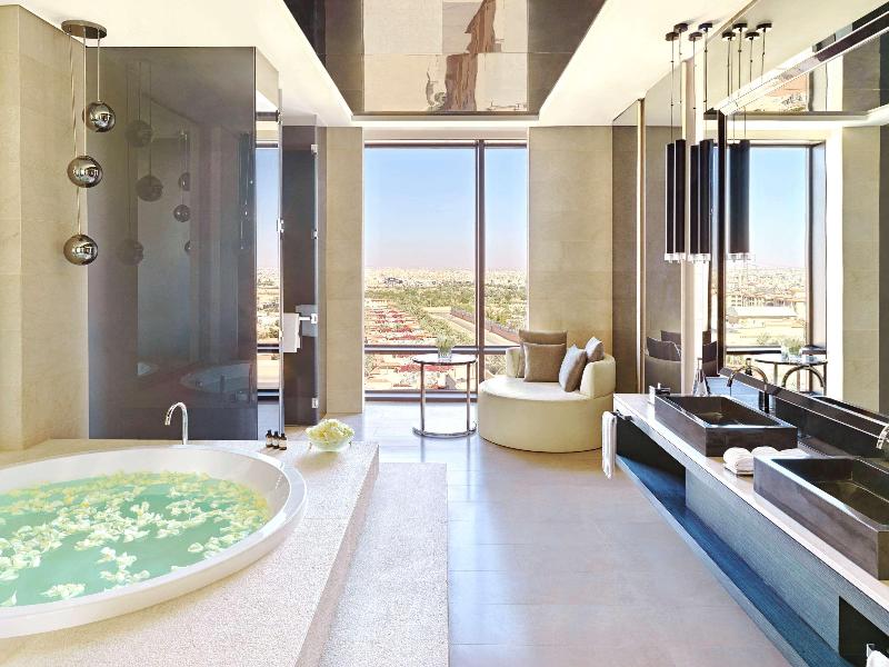 Fairmont Riyadh - Oda