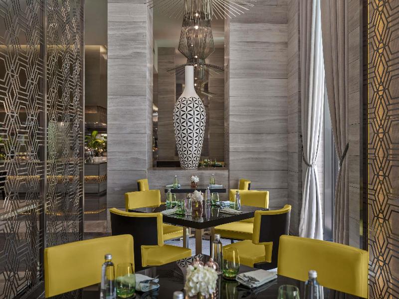 Fairmont Riyadh - Restoran