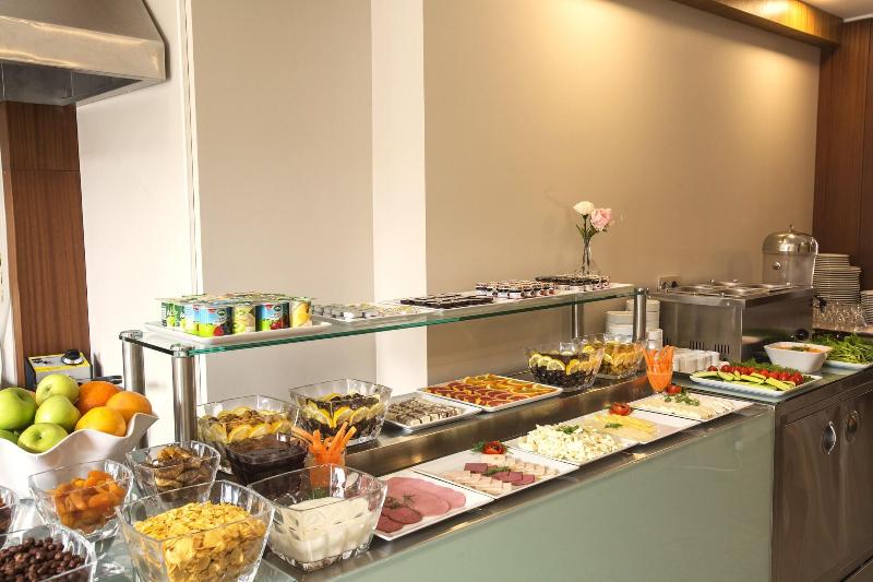 Obelisk Hotel & Suites - Restoran