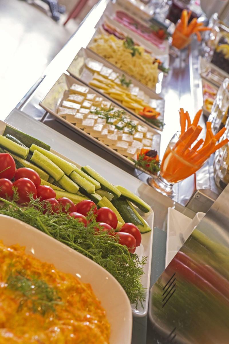 Obelisk Hotel & Suites - Restoran