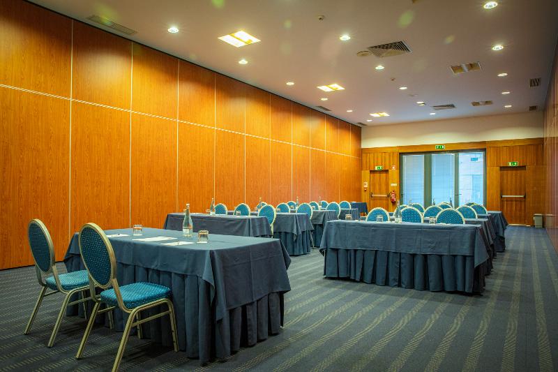 VIP Executive Santa Iria Hotel - Toplantı