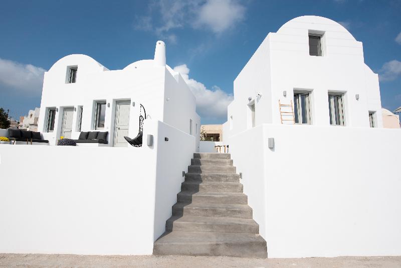 White Orchid Luxury Suites - Lobi