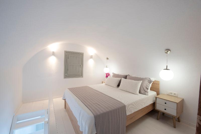 White Orchid Luxury Suites - Oda