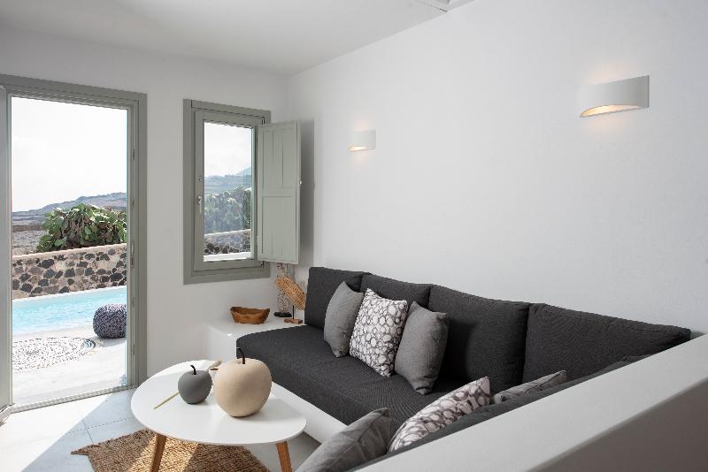 White Orchid Luxury Suites - Oda