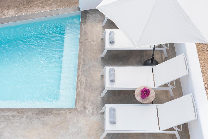 White Orchid Luxury Suites - Oda