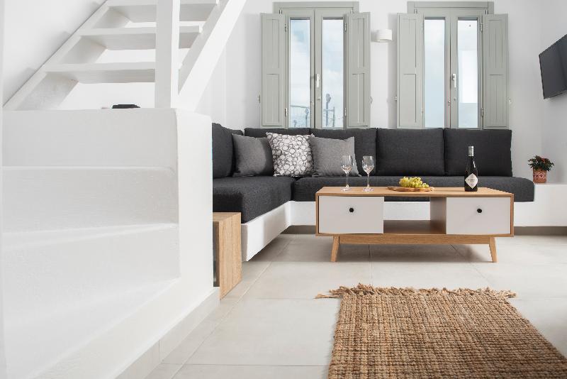 White Orchid Luxury Suites - Oda