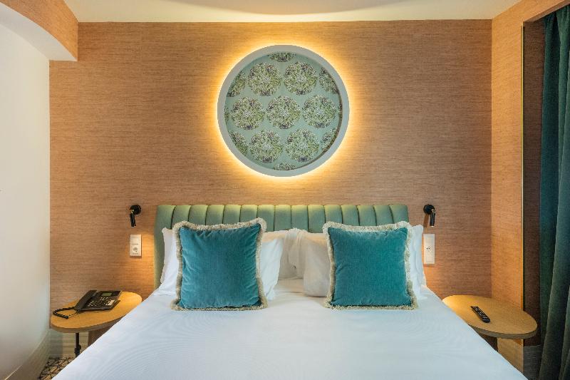 The First One Hotel - Oda