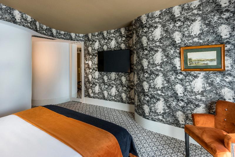 The First One Hotel - Oda