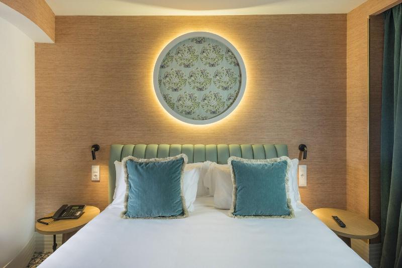 The First One Hotel - Oda