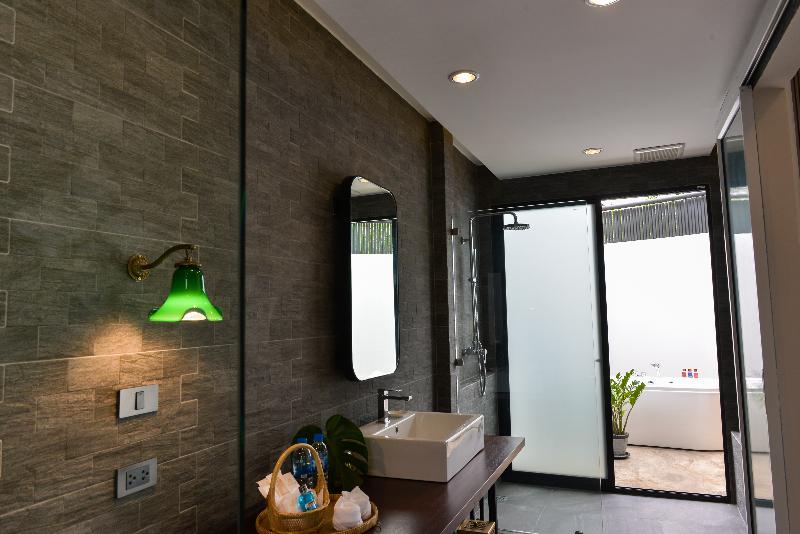 Tungtong Beach Villas - Oda