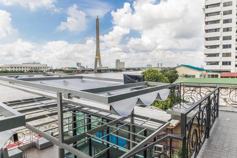 V Varee Bangkok - Genel