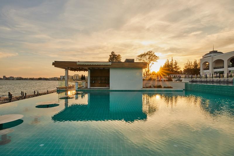 Secrets Sunny Beach Resort & Spa - Bar