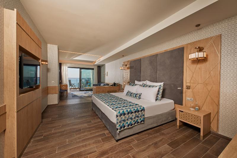 Secrets Sunny Beach Resort & Spa - Oda