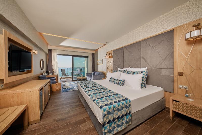 Secrets Sunny Beach Resort & Spa - Oda